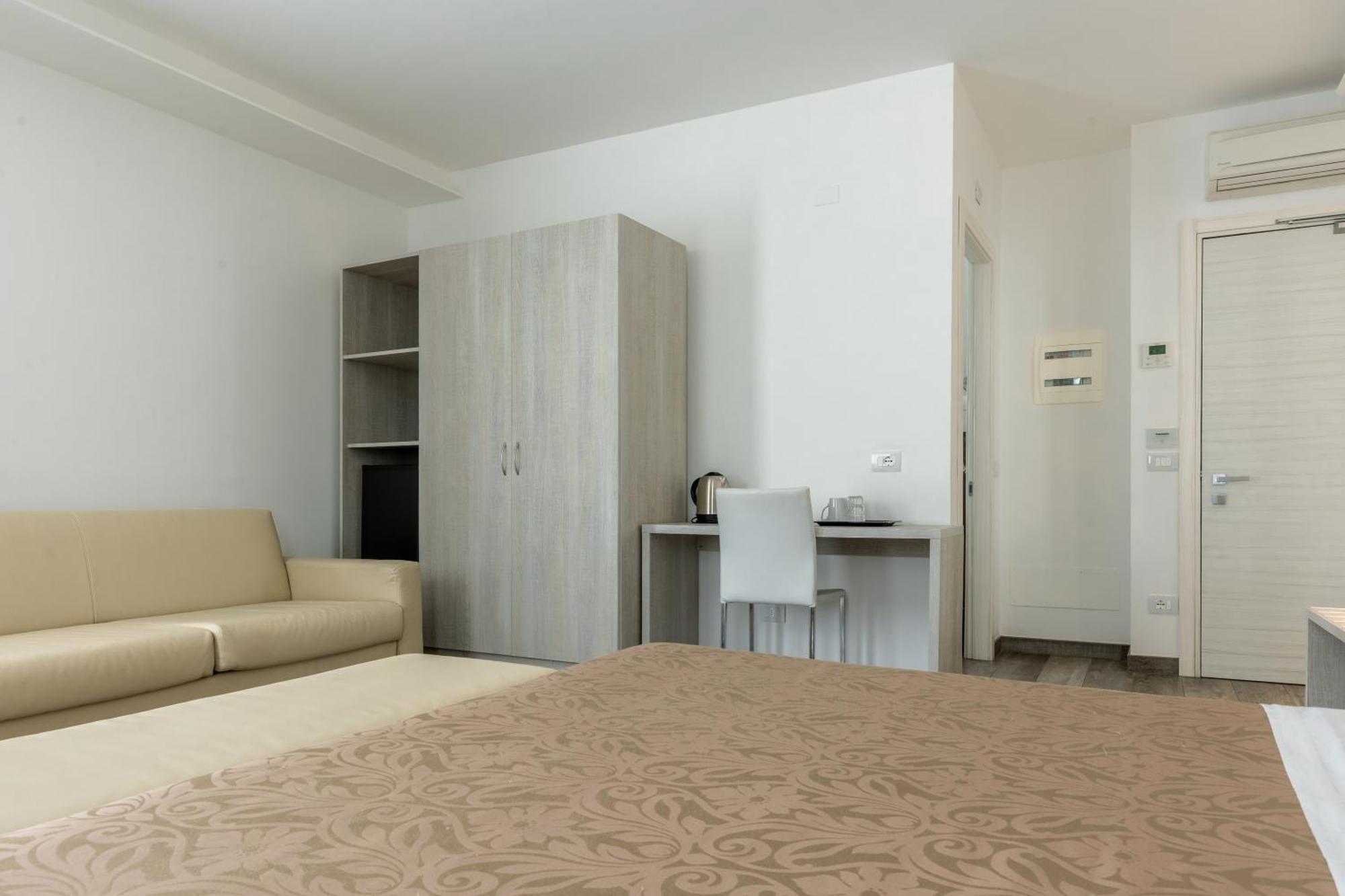 Hotel Italia Garda  Værelse billede