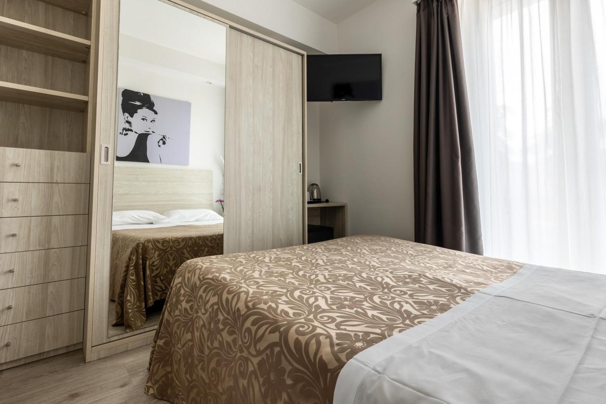 Hotel Italia Garda  Værelse billede