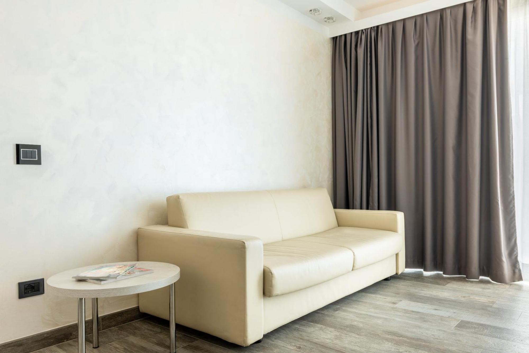 Hotel Italia Garda  Værelse billede